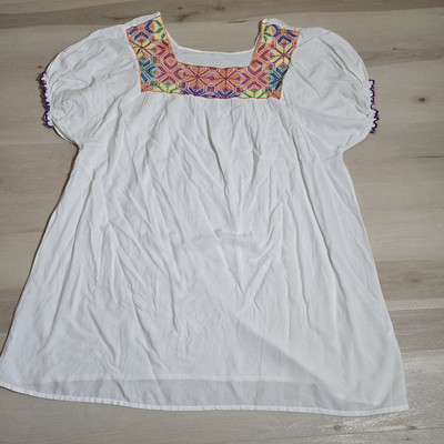 Shoreline Square Neckline Geometric Embroidered Loose Fit White Dress Top 1XL