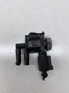 Volkswagen Golf V 2005 Diesel 1kW Turbolader Druckwandler Magnetventil DRA16013