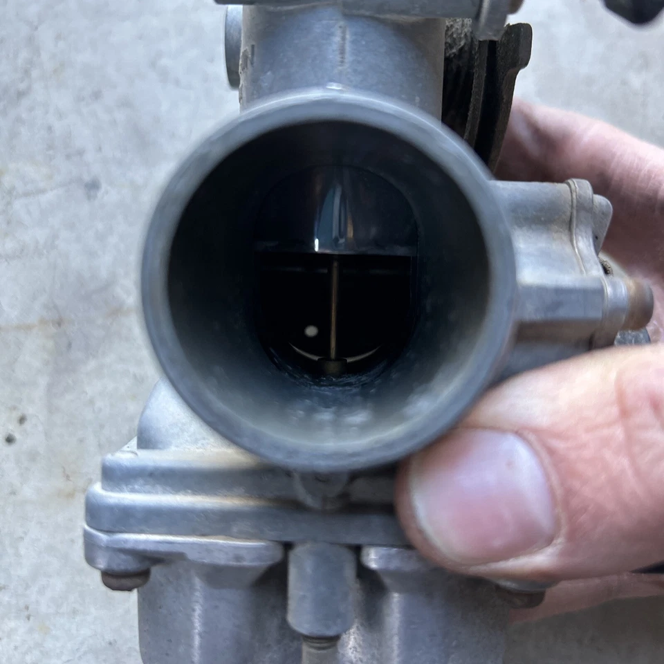 Conjunto de carburador Honda XR250R 1981 - 1982 fabricante de equipamento original - Imagem 3 de 4