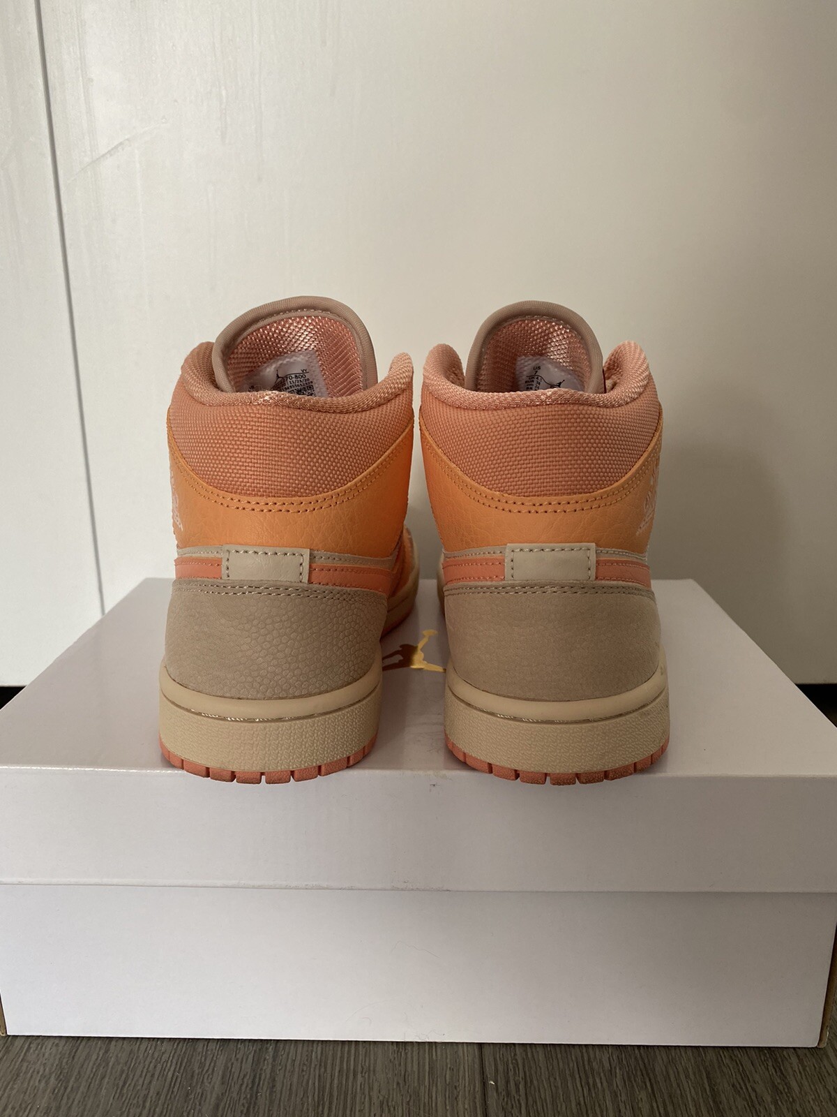 Air Jordan 1 Mid Apricot Orange Size UK4.5 RRP£195 Worn Once image 6