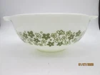 Pyrex Spring Blossom Crazy Daisy White 2 1/2 Qt Cinderella Bowl 443