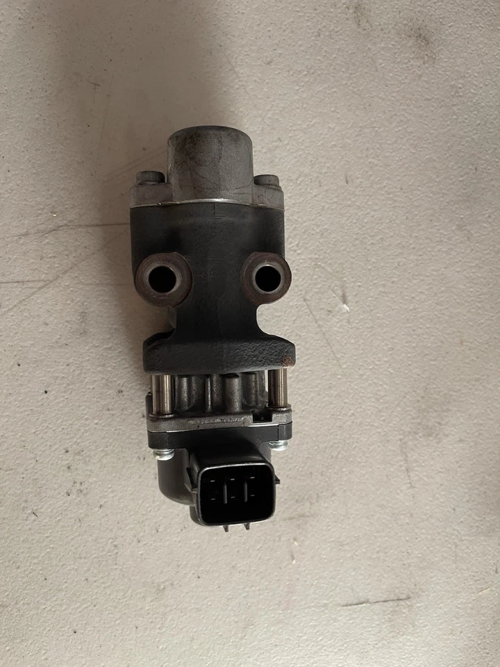 2012 Subaru Legacy Egr Valve Sensor 2010-2012 2.5liter Used Tested Good - Image 3 of 4