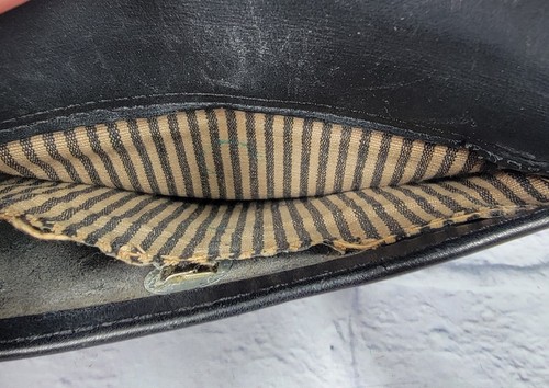 Vintage Brighton Black Leather Shoulder Bag Purse Heart Charm Croc Snake 129807 - Picture 8 of 16