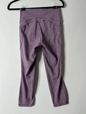 Zyia Active Women Lilac Purple Side Pocket Cropped Floral Leggings