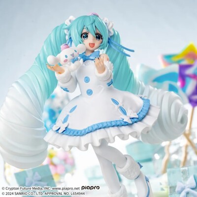 Hatsune Miku Cinnamoroll Luminasta Figure White Dress Ver. SEGA