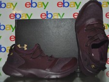 Under Armour Boys GS Drift 2 X MNSWR 3020137-500 Rouge NIB Size 5Y