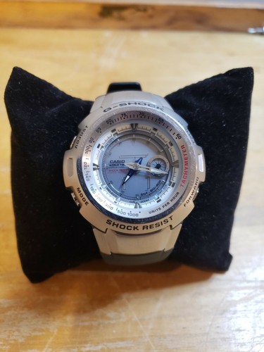 2004 Casio G-Shock G700-3AV 2759 for parts or repair | eBay