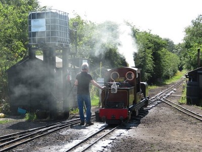 Foto A2 Norfolk Heldin nimmt Wasser bei Wells Wells-Next-The-Sea Garratt um 2021