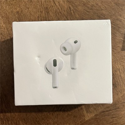 Apple AirPods Pro 3 Wireless Earbuds, Charging Case, Replaceable Ear Tips, White