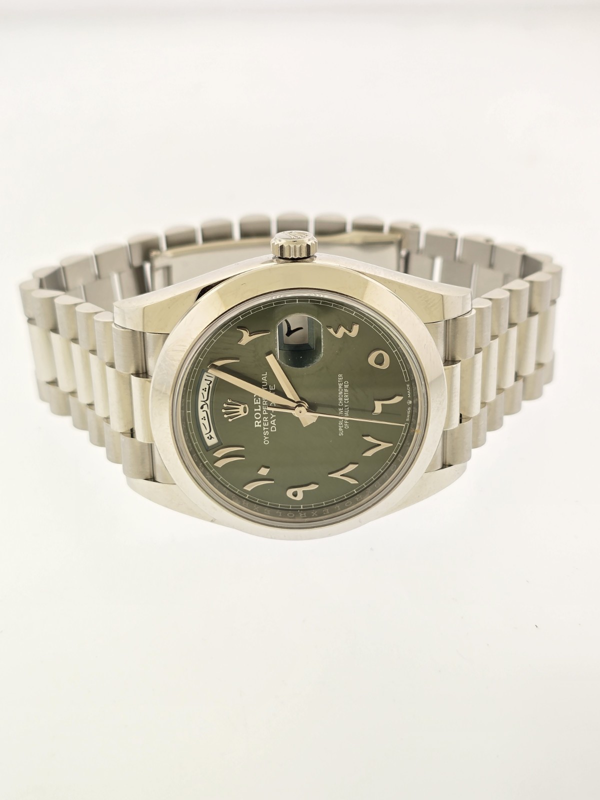 Rolex President 228206 Olive Arabic Platinum Day-Date 40MM 2021. Stunning. B/P. image 10