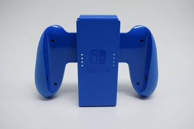 Nintendo Switch Joy-Con Grip (HAC-011) / Controller Halterung - Mario Red & Blue