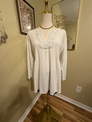 Gorgeous  Lilly Pulitzer White Embroidered Peplum Tunic Top Size L