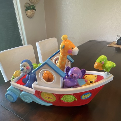 Fisher-Price Amazing Animals Noah's Ark Toy Boat with Animal Figures