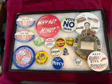 Vintage Pinbacks Lot Of 17 Politics  More Pins  Pinbacks