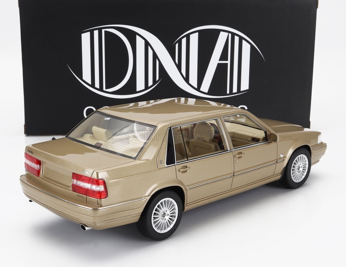 DNA 1/18 ボルボ S90 1998 (ダークブルー) DNA 1/18 ボルボ S90 1998 (ダークブルー) Volvo S90 1998 Blue