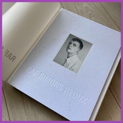 貴重絶版本ラフシモンズ10周年記念写真集/REDUX 超希少 RAF SIMONS REDUX ラフシモンズ 10周年 写真集 貴重絶版本