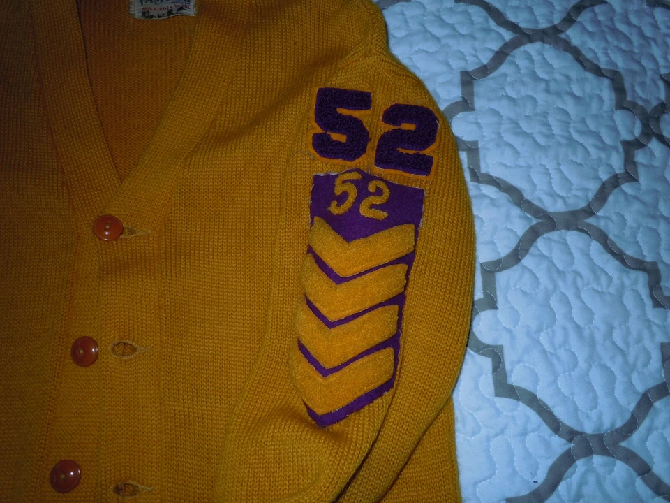 Vintage 1952 High School Letter Sweater Kewaunee, WI. Mens Size 42 - Image 2 of 4