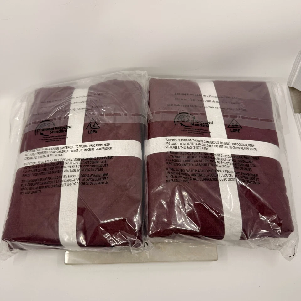 Juego estándar de dos fundas Pottery Barn acolchado Merlot lino belga diamante Foto 4 de 4