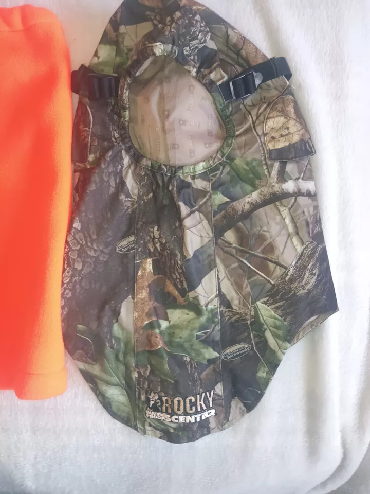 Cabelas whitetail clothing Hunting Apparel  - Image 4 of 4