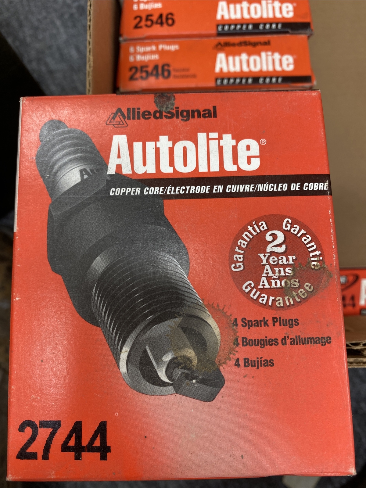 Box Of 4 AUTOLITE 2744 COPPER SPARK PLUGS