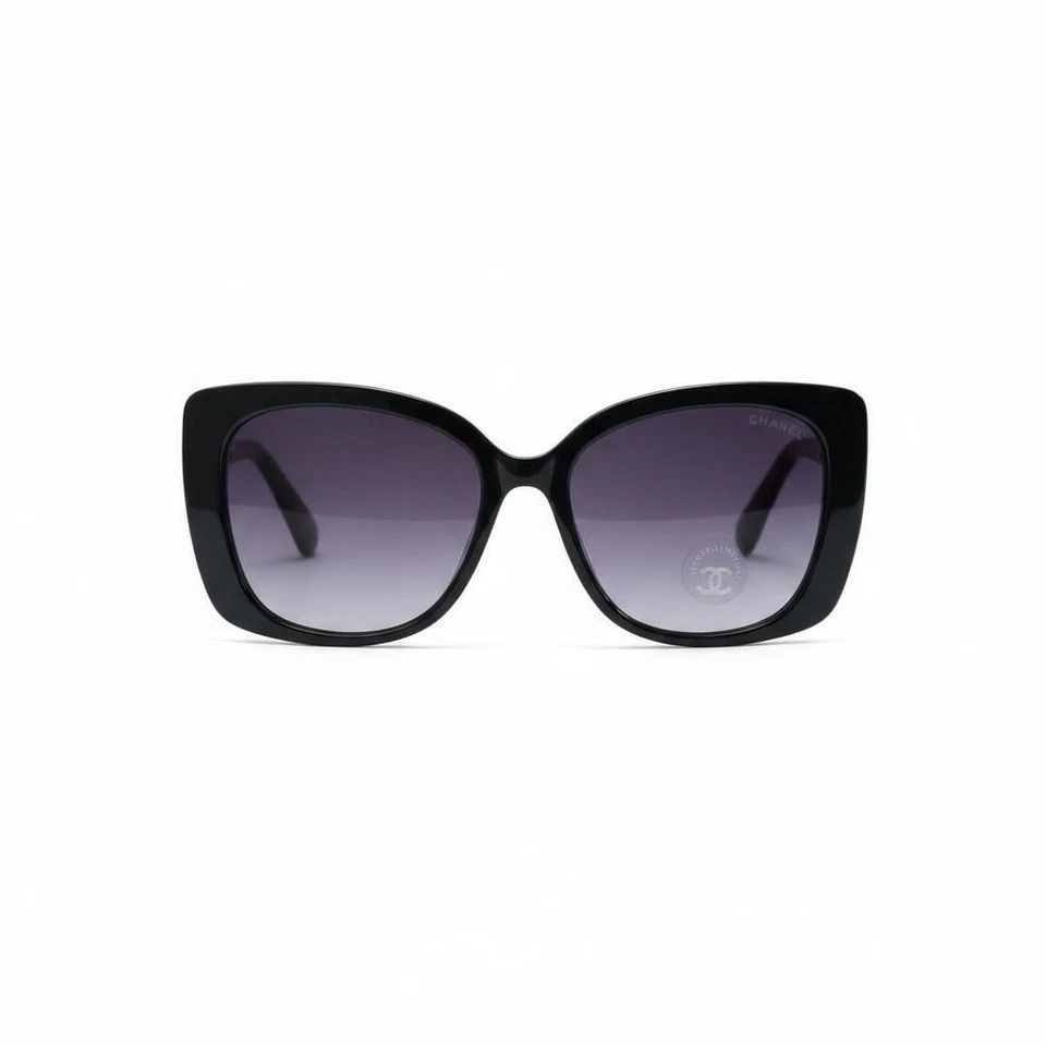 Authentic CHANEL Women's Oversized Sunglasses Heart CC Logo Detail Box And Case - Image 2 of 4