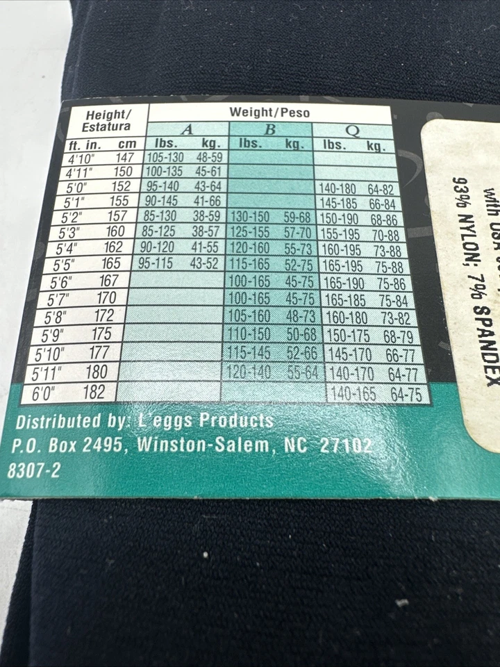 Medias de Colección Legggs Wear - Sedosas Opacas Apretadas - Azul Marino - Talla B - NUEVAS NOS Foto 3 de 3