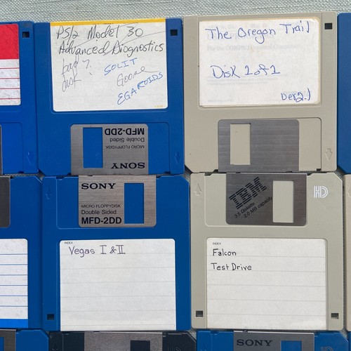 Floppy Lot20 Games Chess Oregon Trail Tetris Monopoly Railroad Tycoon Test Drive - 第 3/8 張圖片