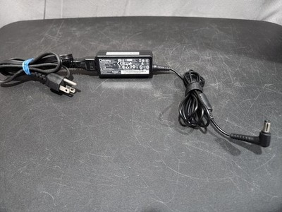 Chicony A13-040N3A Power Supply Adapter With Power Cord. 19 V 2.1 A 40w. OEM 