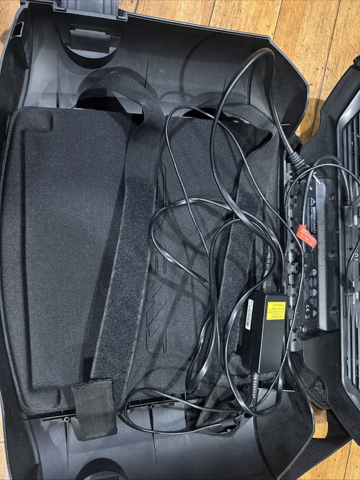 GAEMS Vanguard Portable Gaming Case 19" Monitor with Power Supply - Image 4 of 4