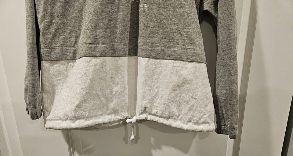 Adidas EQT Pullover Reflectante Cortavientos Sudadera con Capucha Chaqueta Mediana Gris y Verde. Foto 3 de 4