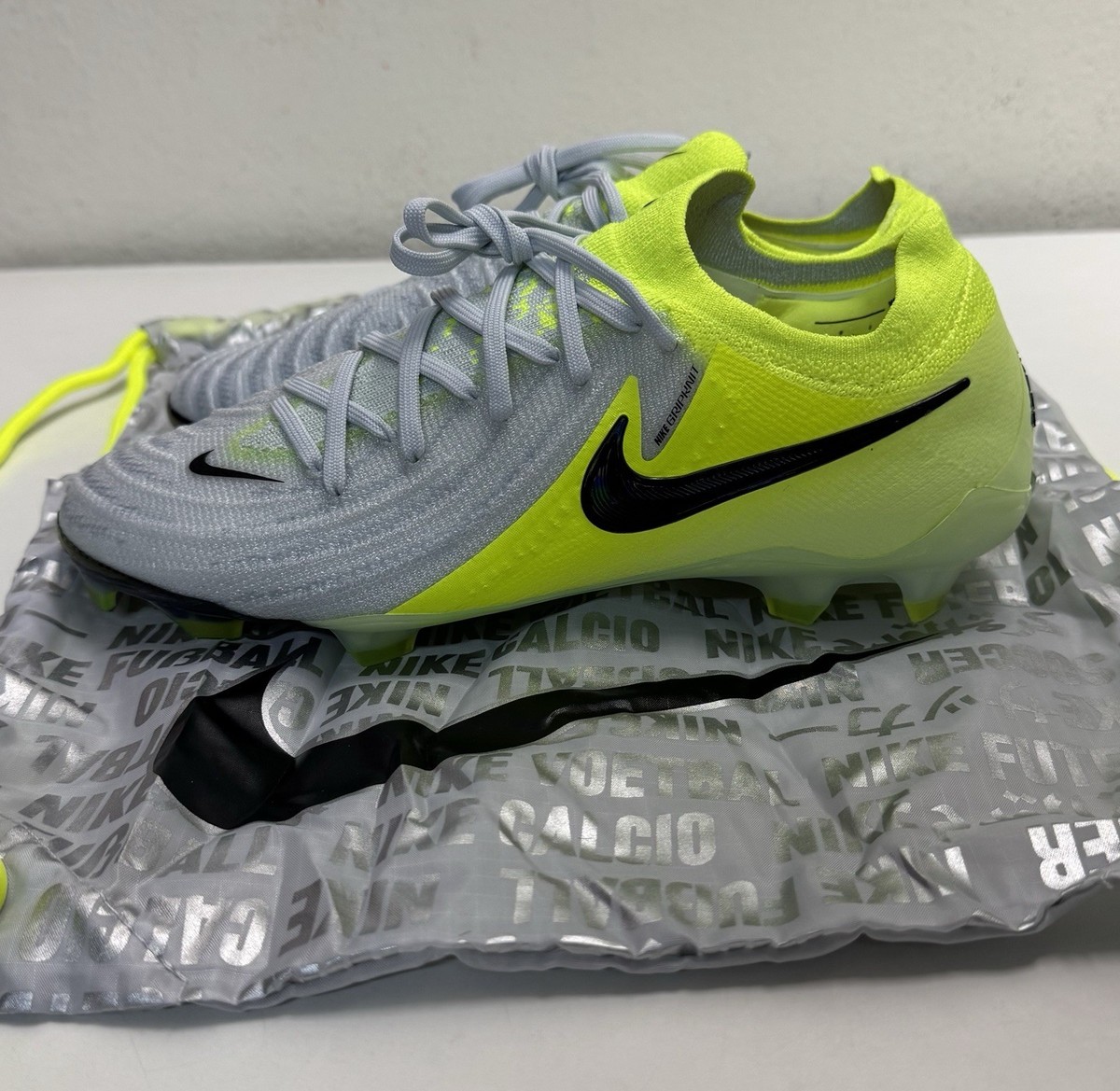 Nike Phantom GX II Elite FG Mens Sz 6/ Women's Sz 7.5 Metallic