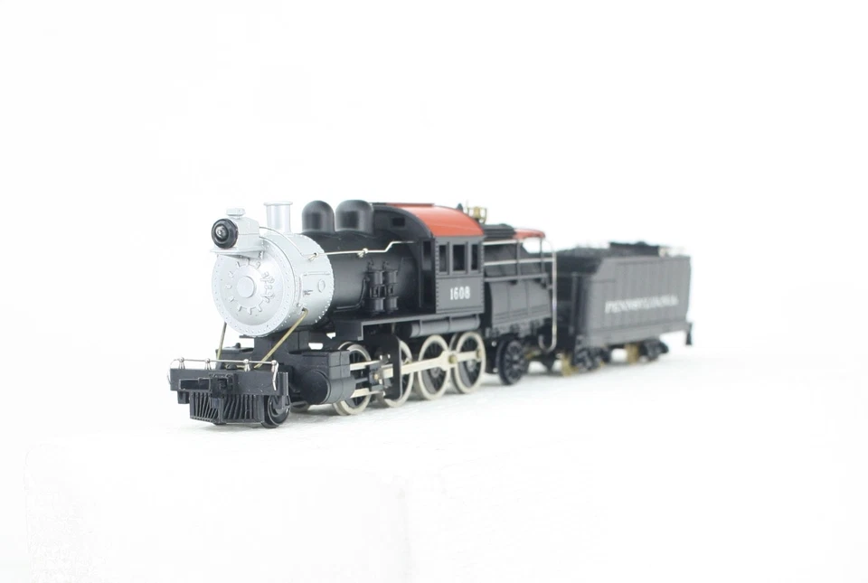 HO Mantua Pennsylvania Railroad 2-8-2 Camelback Locomotive & Tender 322-20 - Image 3 of 4