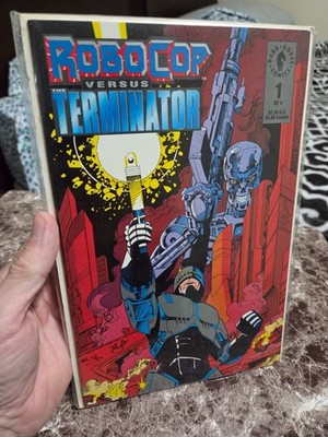 Robocop Versus vs Terminator #1 - 1992 Dark Horse Comics - NM great vintage