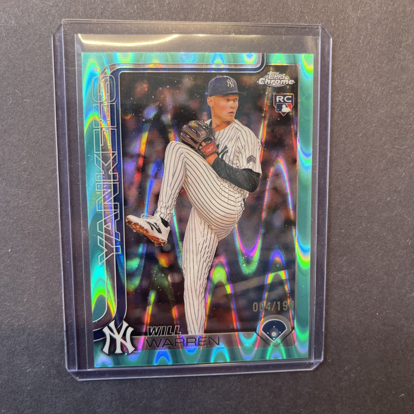2025 Topps Chrome - Will Warren #81 Aqua Raywave Refractor /199 (RC)