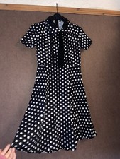 medium black short sleeve a-line fit n flare vintage feel dress white polka dots