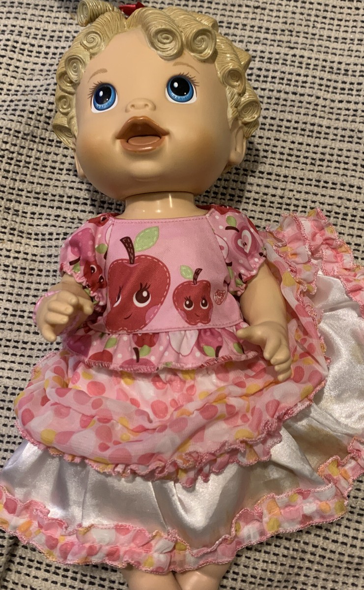 Garnet Furniture Barbie Snip N Style Salon Game Baby Alive Doll