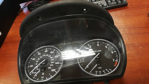 BMW 3er E90 E91 E92 Kombiinstrument Tacho Uhren Benzin Handschaltung 9143820
