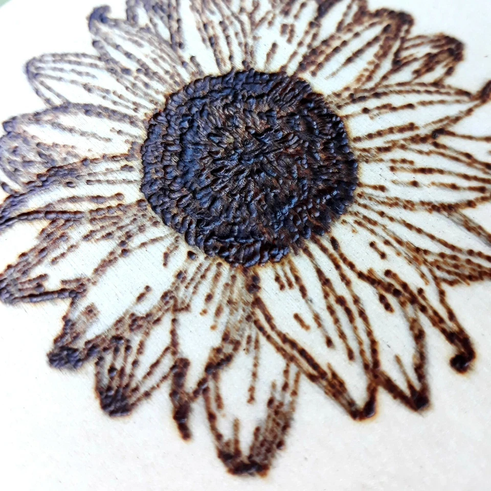 Sunflower Personalised Wooden Square Trinket Box. Pyrography. - Image 4 of 4