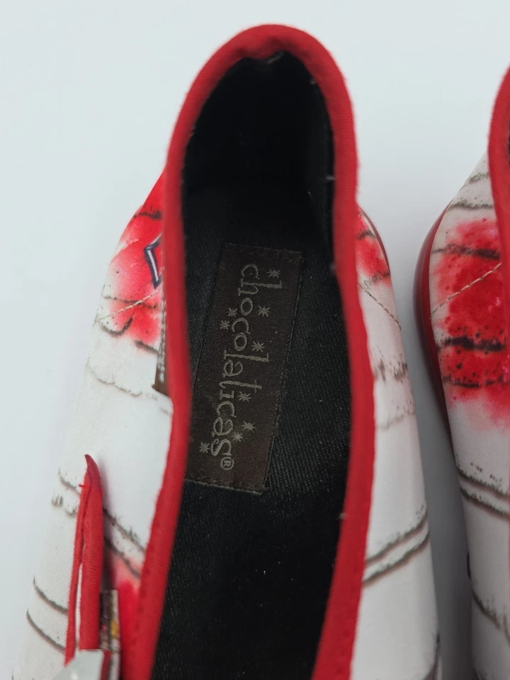 Hot Chocolate Design, Chocolaticas Horror Lolita Mary Jane Design Foto 2 de 4