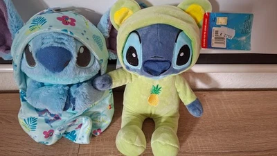 2 Stitch Baby grün & blau zu 1 Preis mit Etikett unbenutzt - Bild 1 von 2
