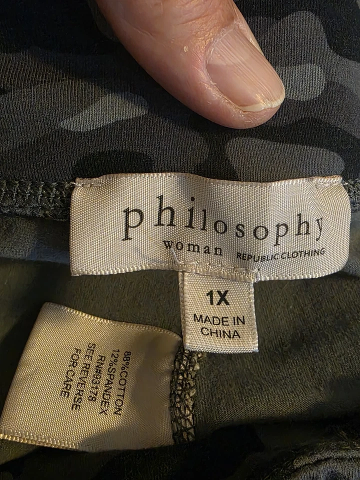 Philosophy Republic Mujer Talla 1X Gris/Negro Camafeo Cintura Elástica Pull-On Leggings Foto 2 de 4