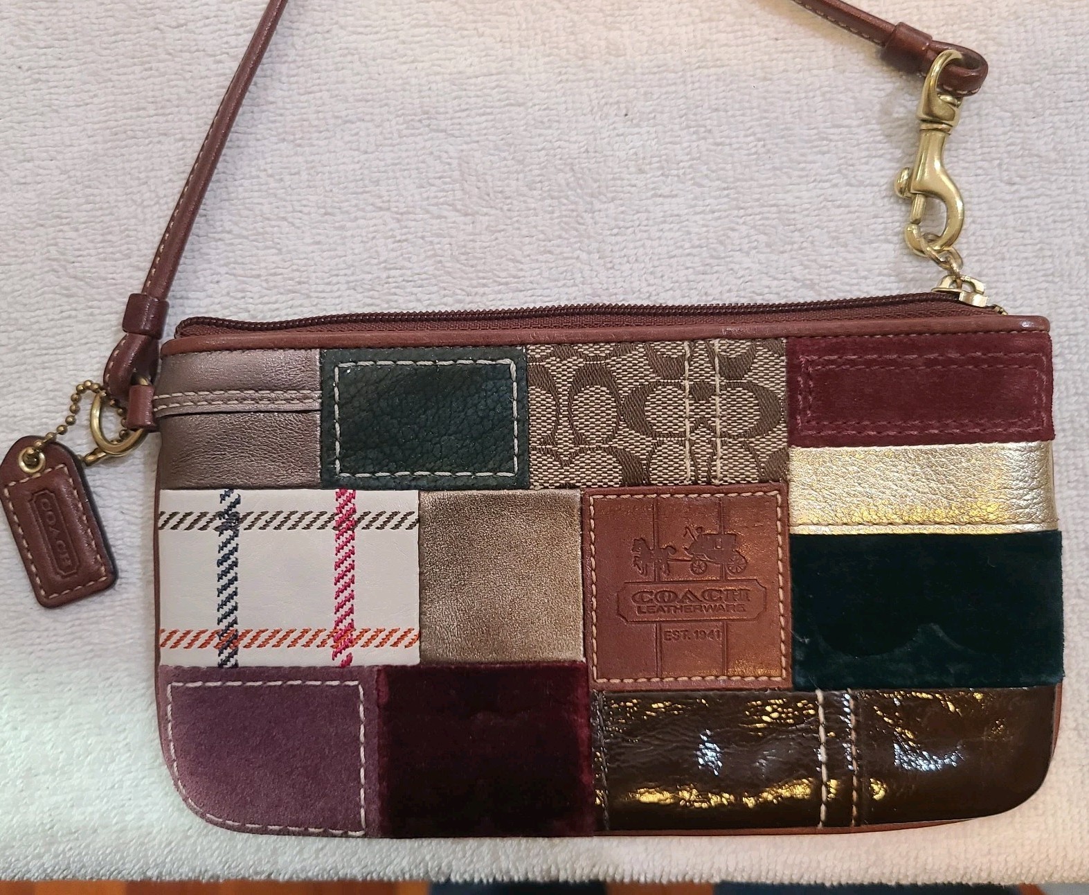 COACH LIMITED EDITION HOLIDAY PATCHWORK WRISTLET - image 8
