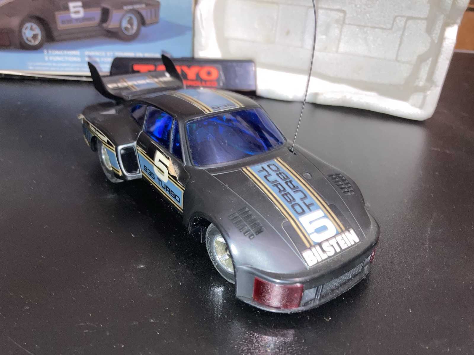 Picture 4 of 11