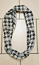 V . FRAAS CASHMINK INFINITY SCARF HOUNDSTOOTH Black Gray German Made