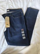 Levi's Women's 711 Skinny Jeans Dark Wash Blue Stretch Mid Rise Denim