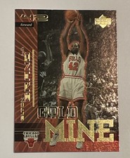 Elton Brand Rookie Card 1999-00 Upper Deck Gold Reserve Gold Mine #R5 RC Bulls. rookie card picture