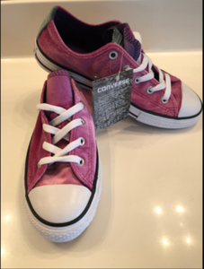 girls converse size 4