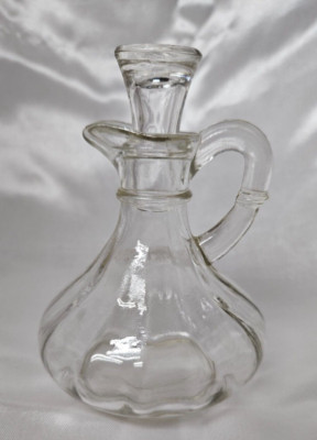 Vintage Anchor Hocking Clear Glass Cruet & Stopper Vinegar Oil Syrup