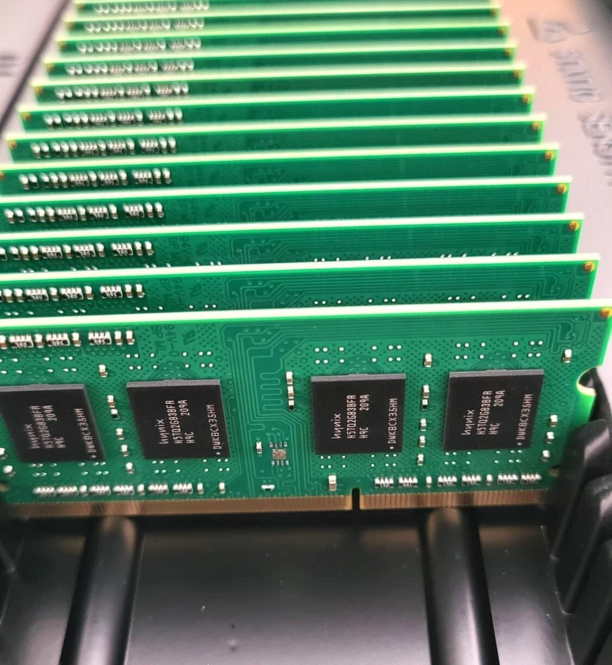 2 GB memory module TS5KSN28200-3Y / 98SD3-2G1333NN-TR2 - Image 2 of 3