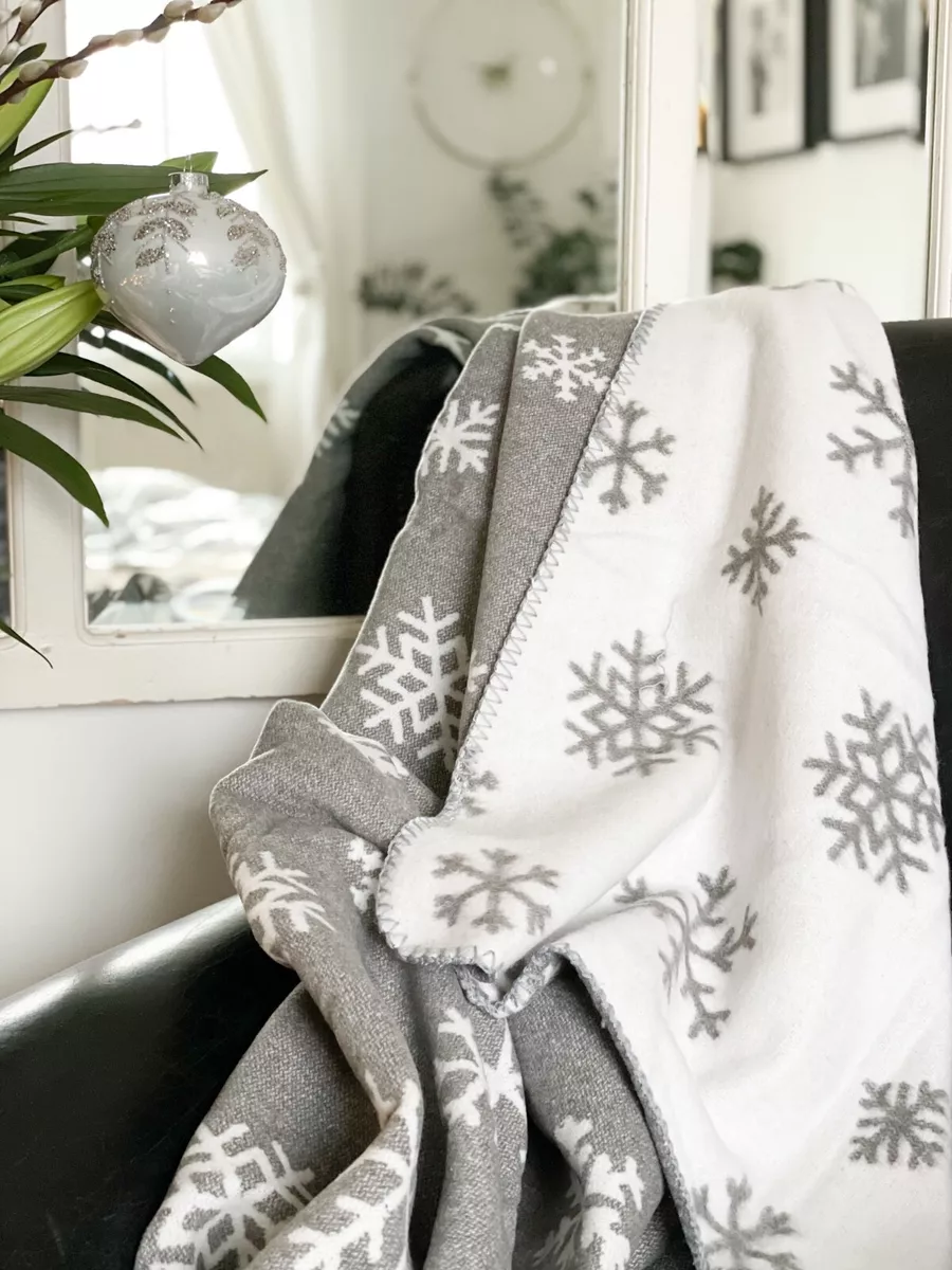 Grey 2025 christmas blanket